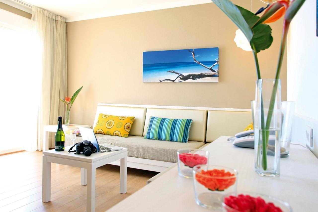 פורט דה פולנסה Apartamentos Bellamar מראה חיצוני תמונה